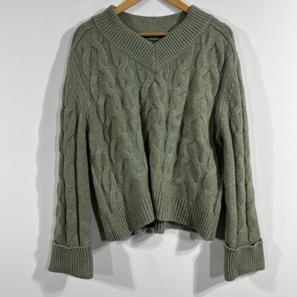 Abercrombie & Fitch Sweaters - Abercrombie & Fitch Y2K Preppy Fisherman Cable Knit V-Neck Sweater Womens Medium